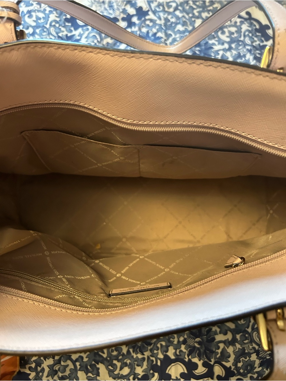 Michael Kors Blush Pink Logo Tote with MK Charm - Picture 7 of 10